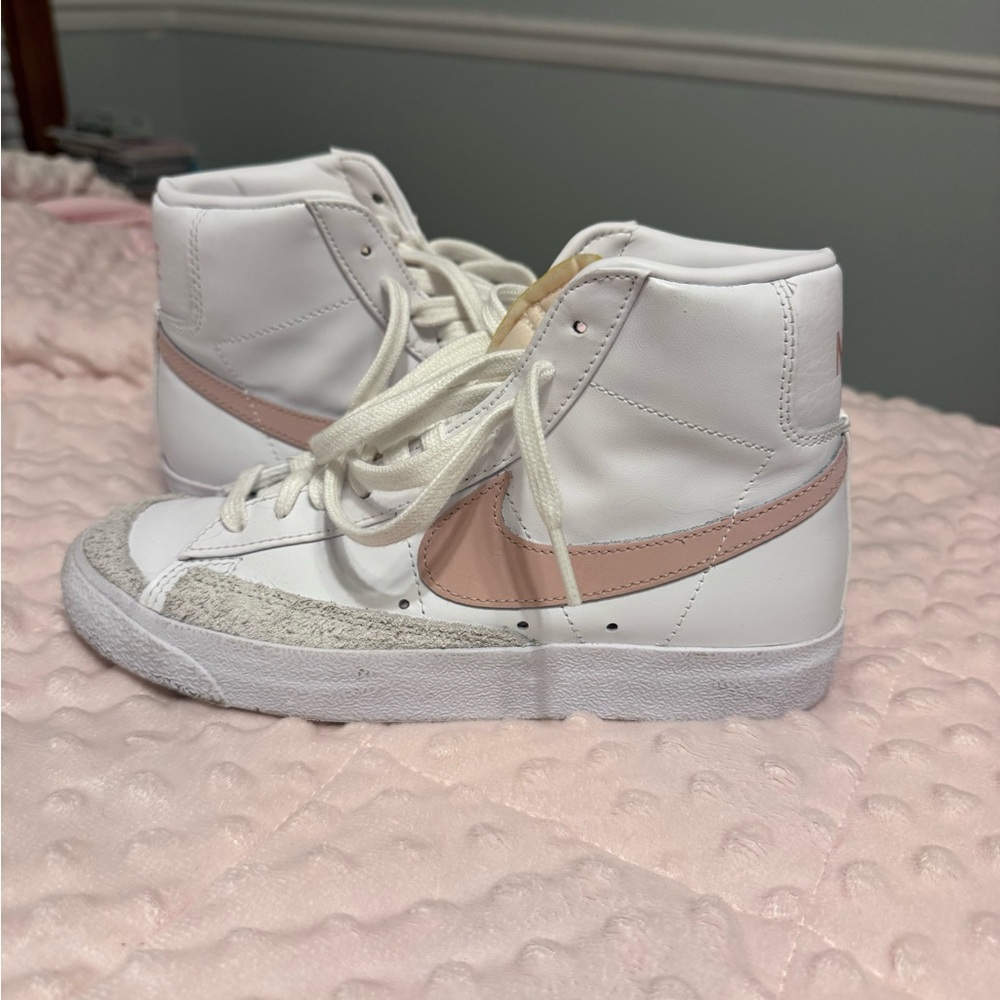 Nike blazer mid 77